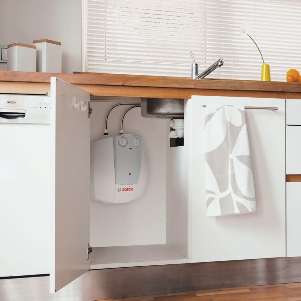 Электрический бойлер Bosch Tronic 2000 Т mini ES 015-5 1500W BO M1R-KNWVB