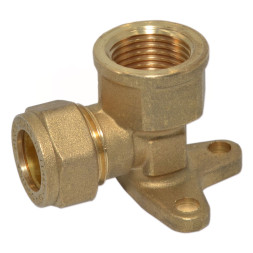 8306021 Настенное колено зажимное Ø15 x 1/2″ В COMISA